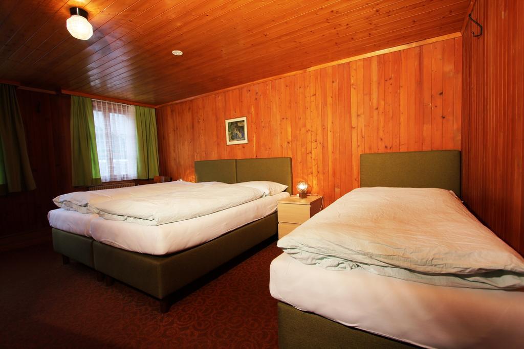 Hotel-Restaurant Alpina Innertkirchen Room photo